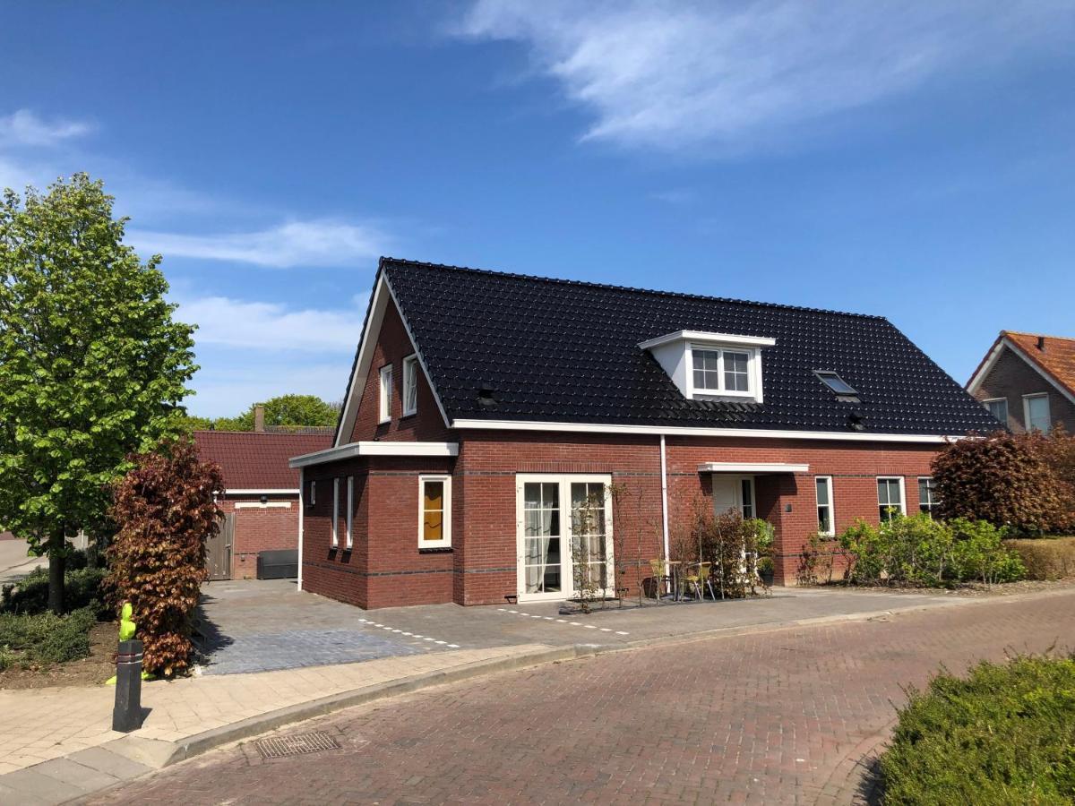 Etoile Aan Zee Hotel เฟราเวนโปลเดอร์ ภายนอก รูปภาพ