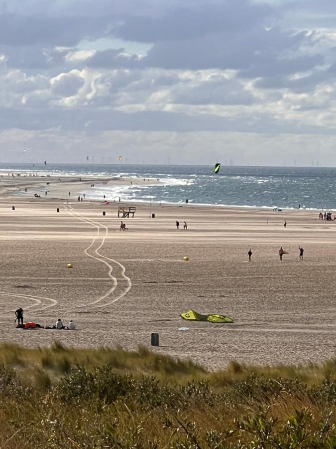 Etoile Aan Zee Hotel เฟราเวนโปลเดอร์ ภายนอก รูปภาพ